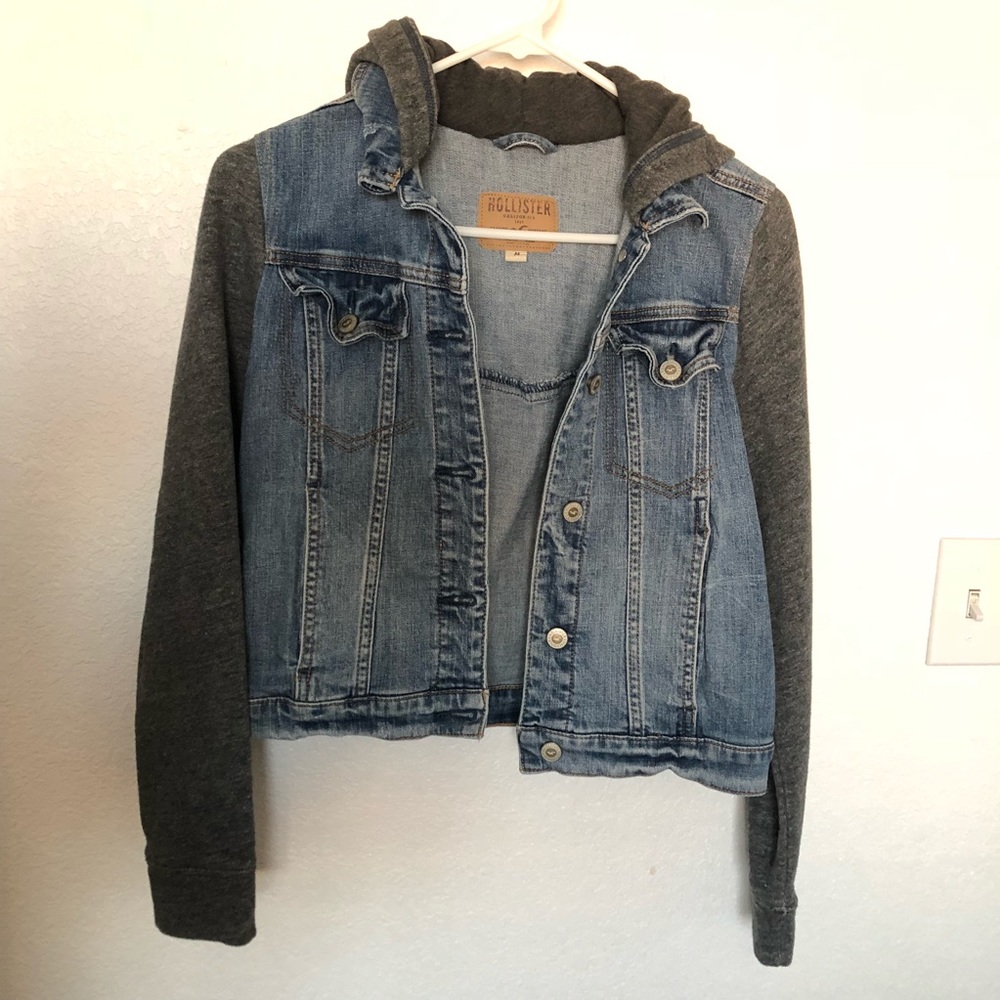 Hollister Jean Sweatshirt
